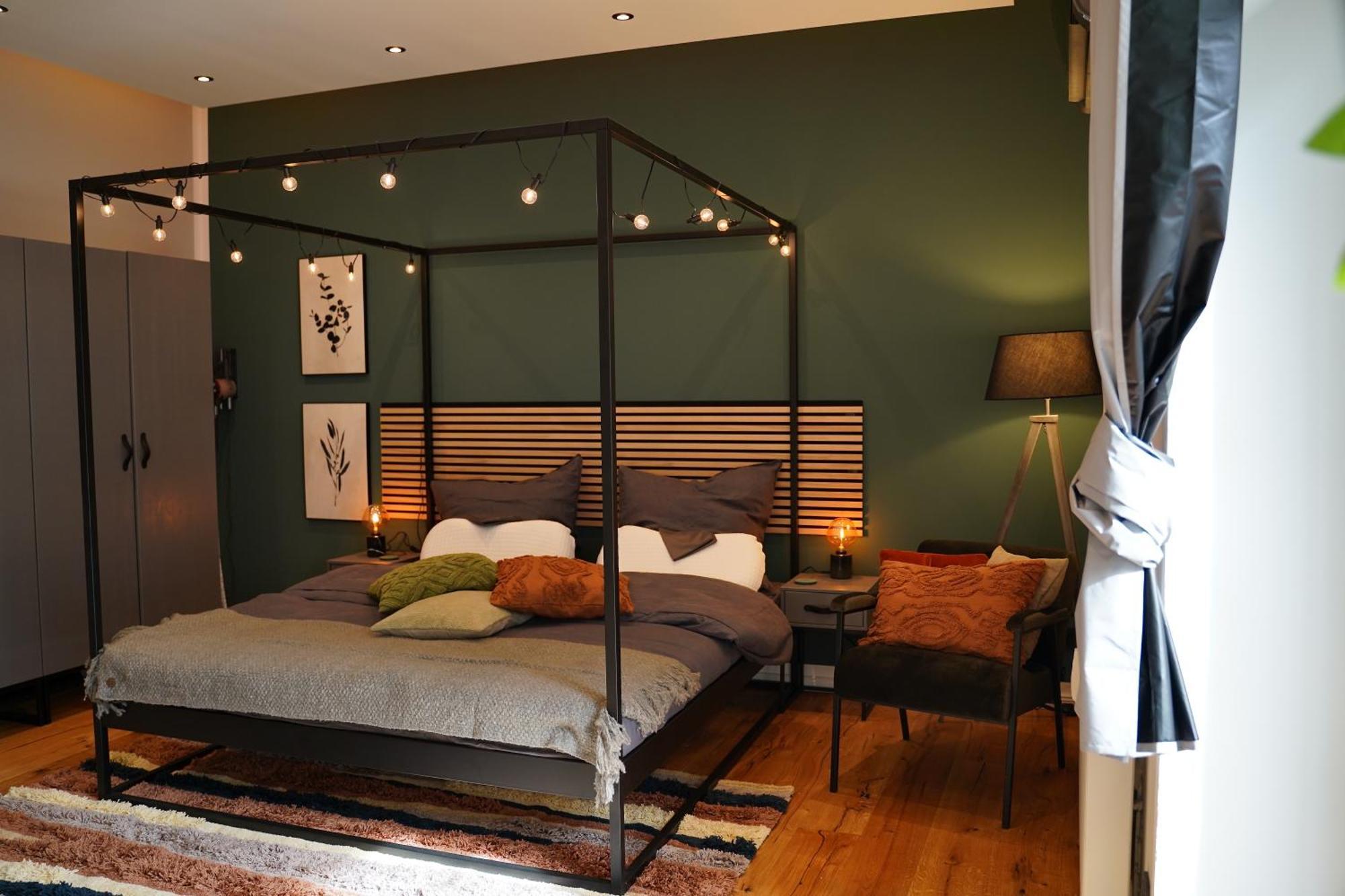 Edler Wohnraum Luxurioeses Studio Im Zentrum Mit Balkon, Kaffeevollautomat, Klima & Parkplatz Zwickau Ngoại thất bức ảnh